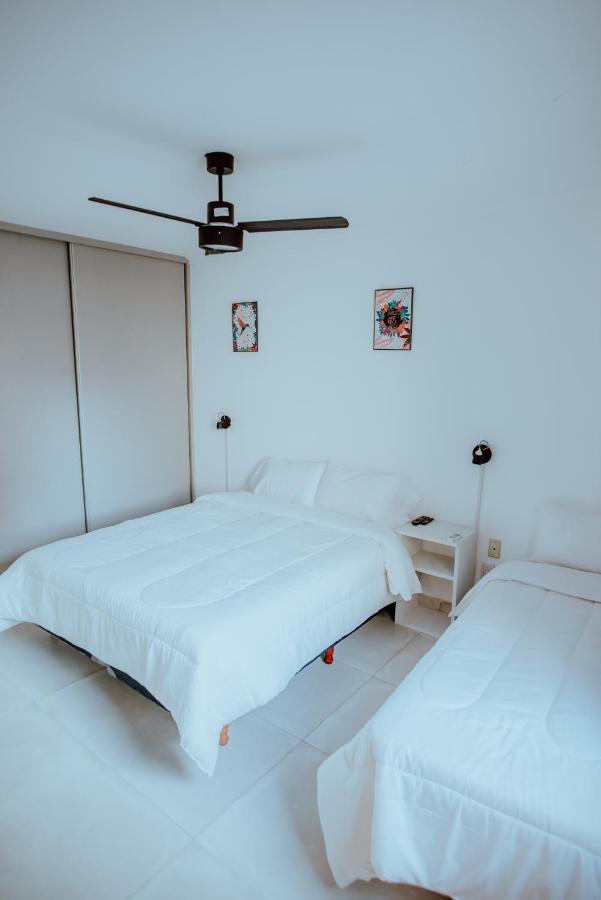 Pura Vida Hotel *