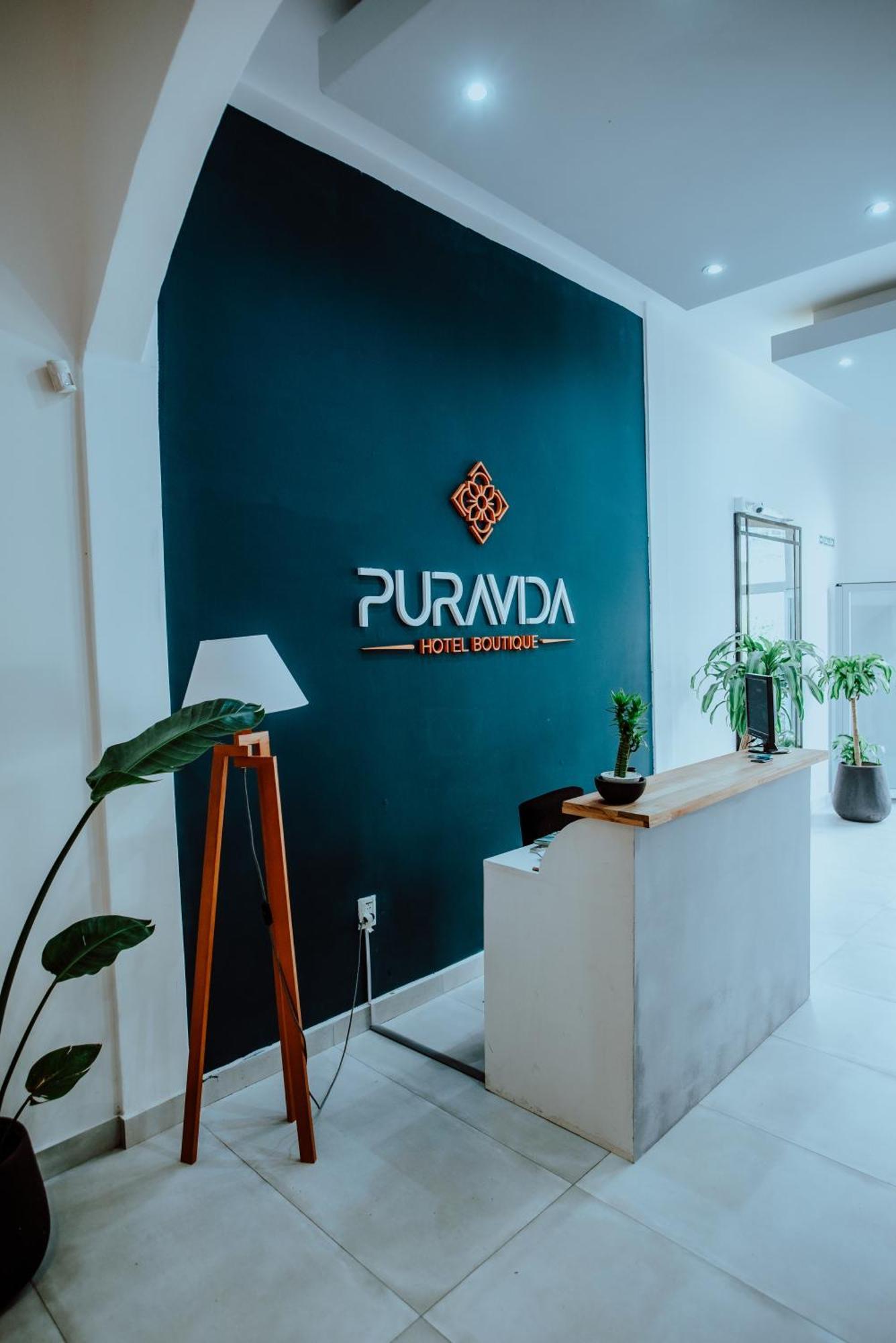 Pura Vida Hotel *